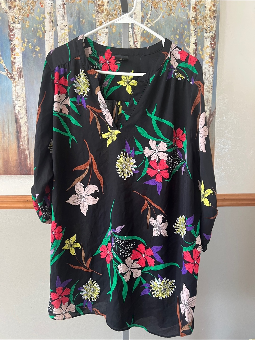 Worthington Black Floral V-Neck Women’s Blouse